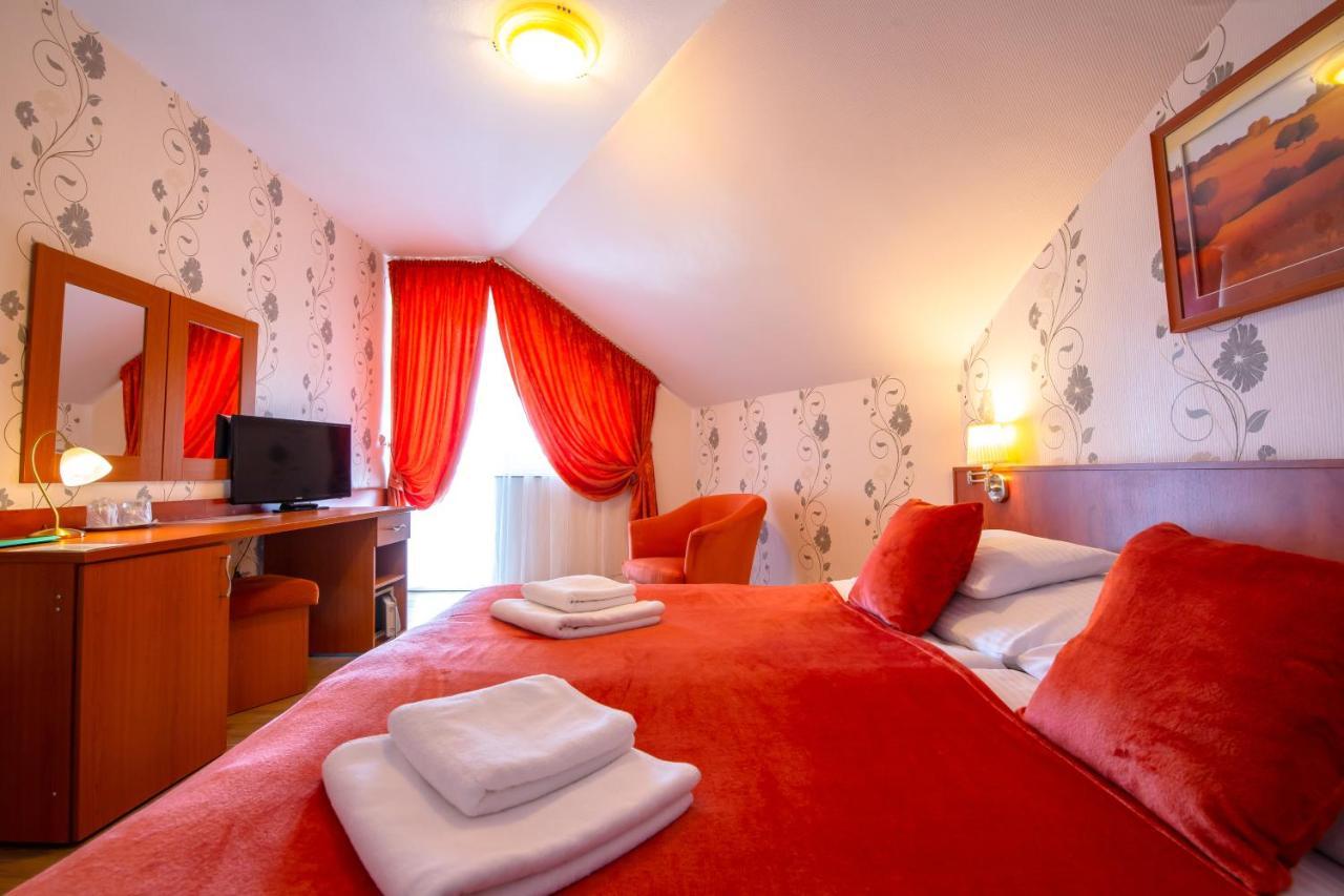 Spa & Wellness Hotel Orchidea Вельки-Медер Экстерьер фото