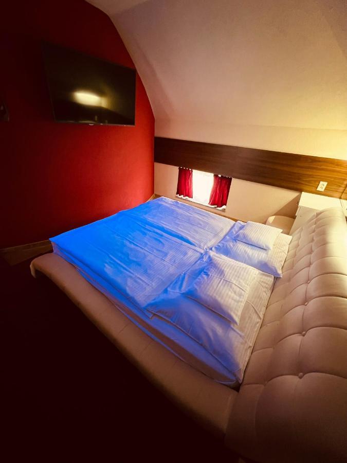 Spa & Wellness Hotel Orchidea Вельки-Медер Экстерьер фото