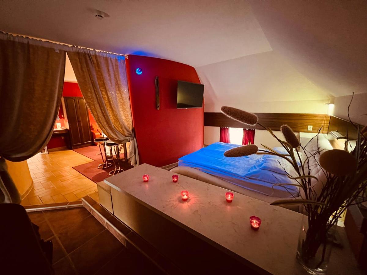 Spa & Wellness Hotel Orchidea Вельки-Медер Экстерьер фото